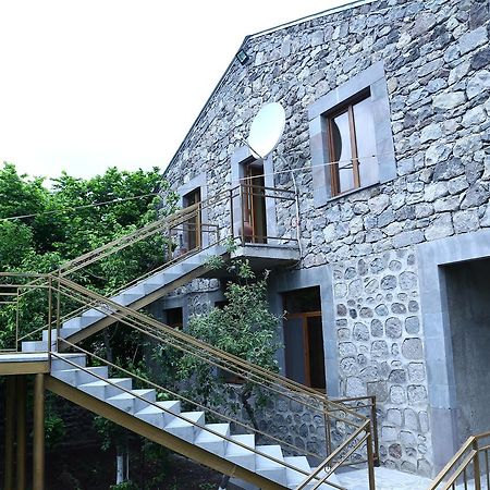 Mthnadzor Hotel Goris Exterior foto